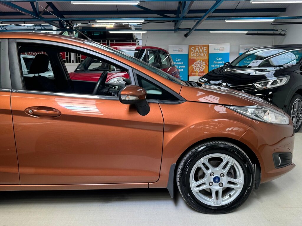 Ford Fiesta Titanium #11