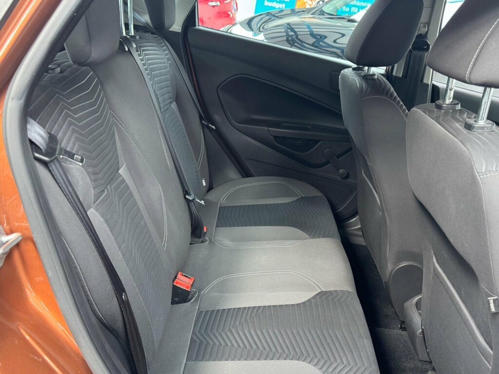 Ford Fiesta Titanium #35