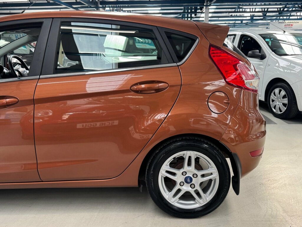 Ford Fiesta Titanium #47