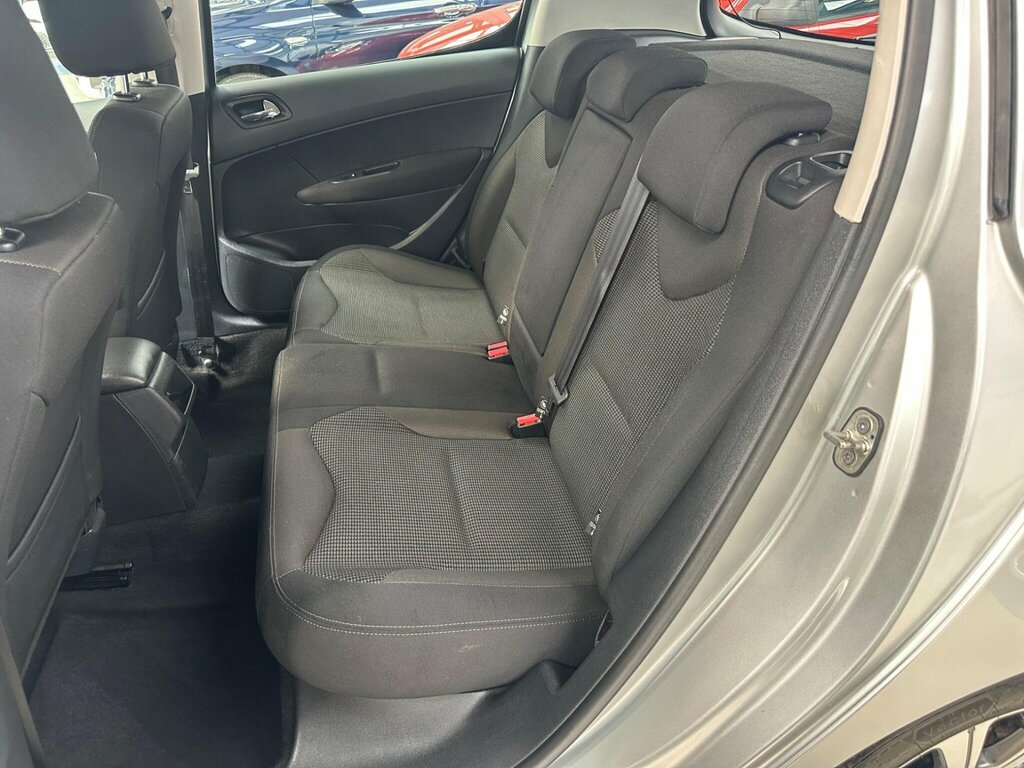 Peugeot 308 Hdi Active Black #40