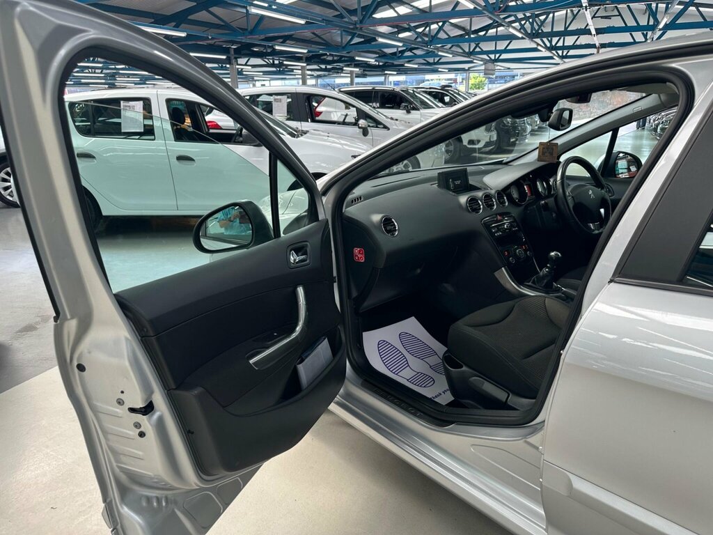 Peugeot 308 Hdi Active Black #43