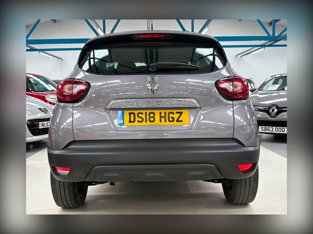 Renault Captur Captur Signature X Nav Dci Black #19