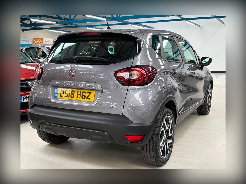 Renault Captur Captur Signature X Nav Dci Black #26