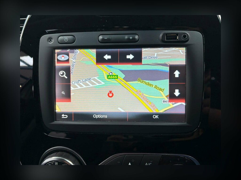 Renault Captur Captur Signature X Nav Dci Black #57