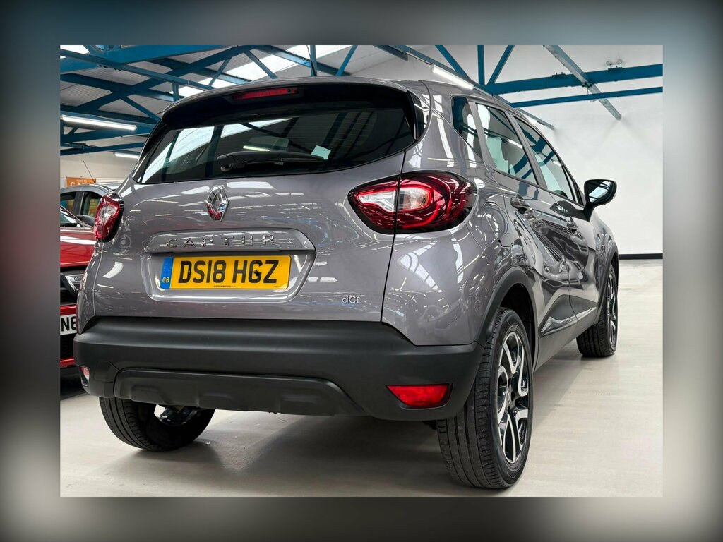 Renault Captur Captur Signature X Nav Dci Black #27