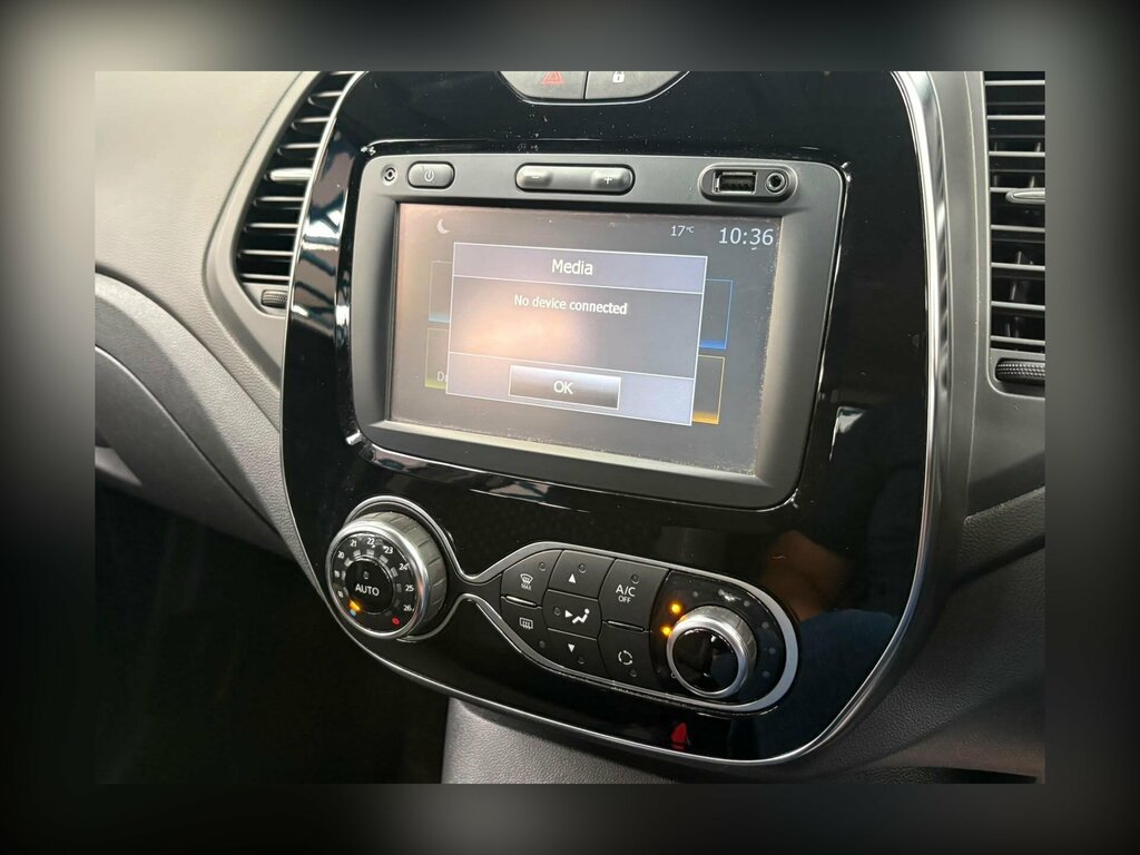Renault Captur Captur Signature X Nav Dci Black #55