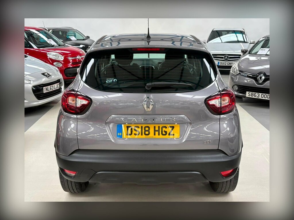 Renault Captur Captur Signature X Nav Dci Black #21