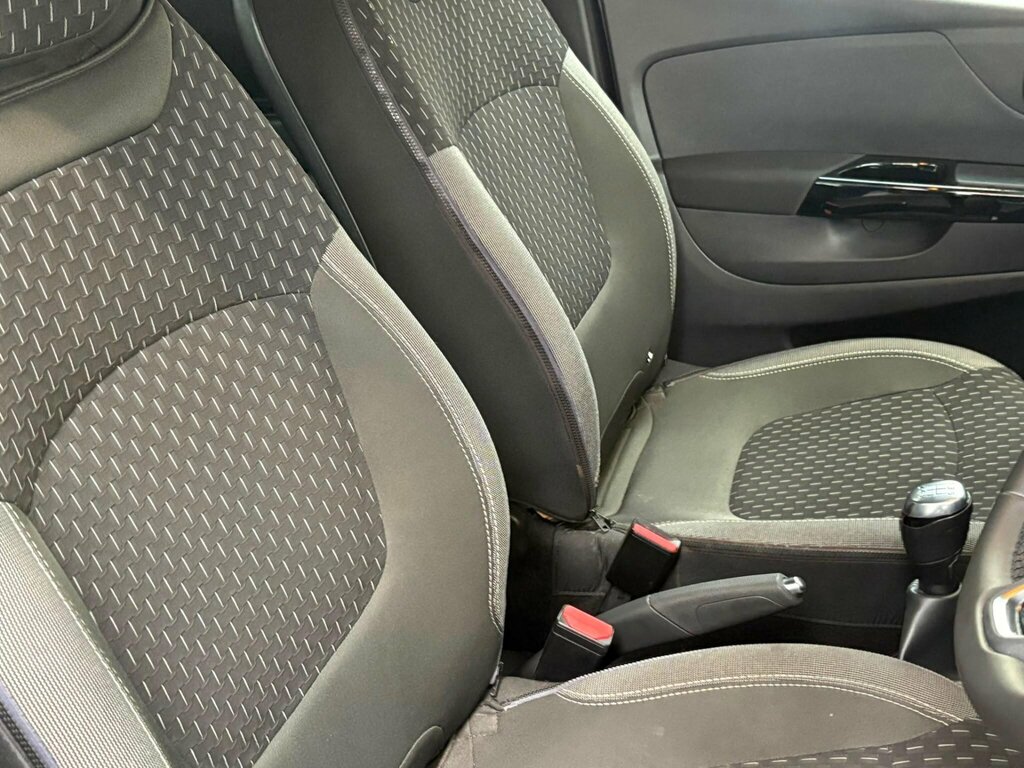 Renault Captur Captur Signature X Nav Dci Black #41