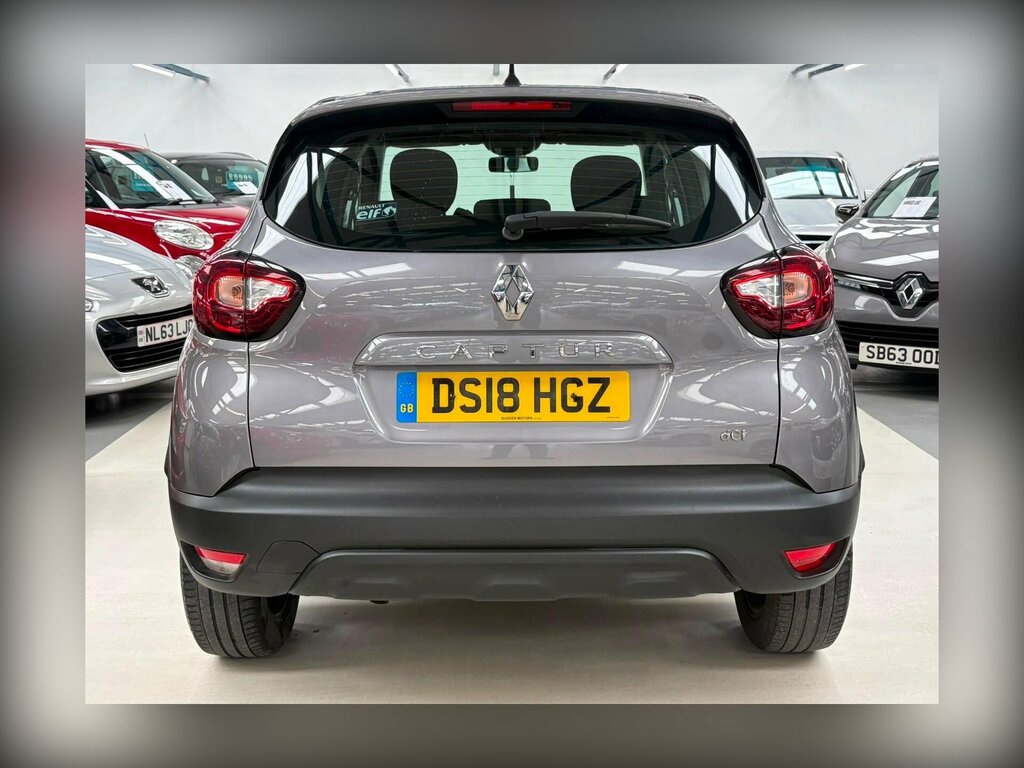 Renault Captur Captur Signature X Nav Dci Black #20