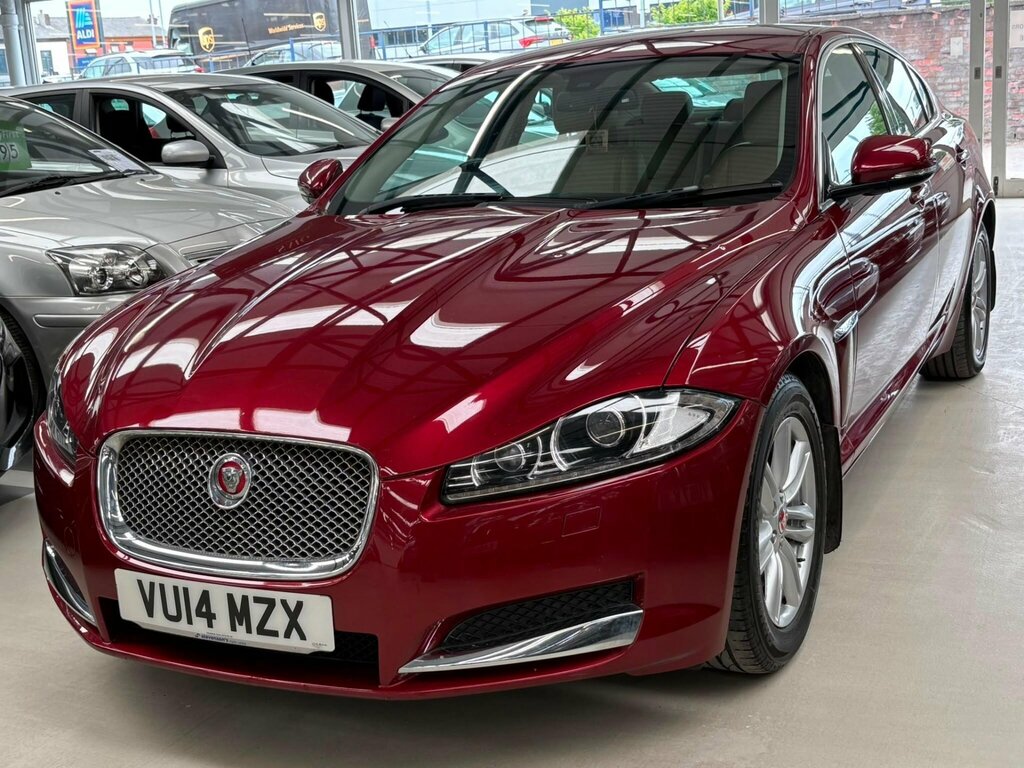 Jaguar XF Portfolio Black #16