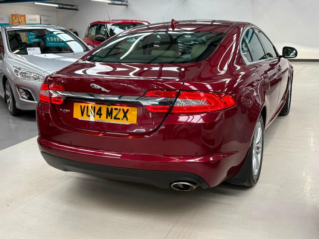 Jaguar XF Portfolio Black #38