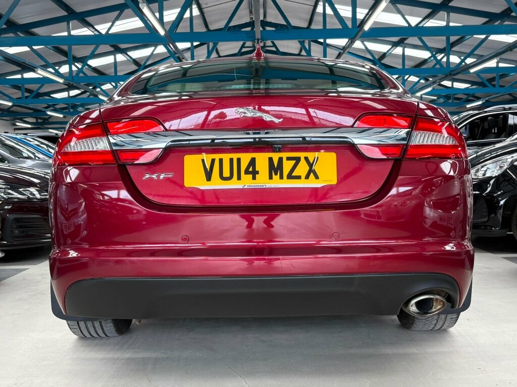 Jaguar XF Portfolio Black #27