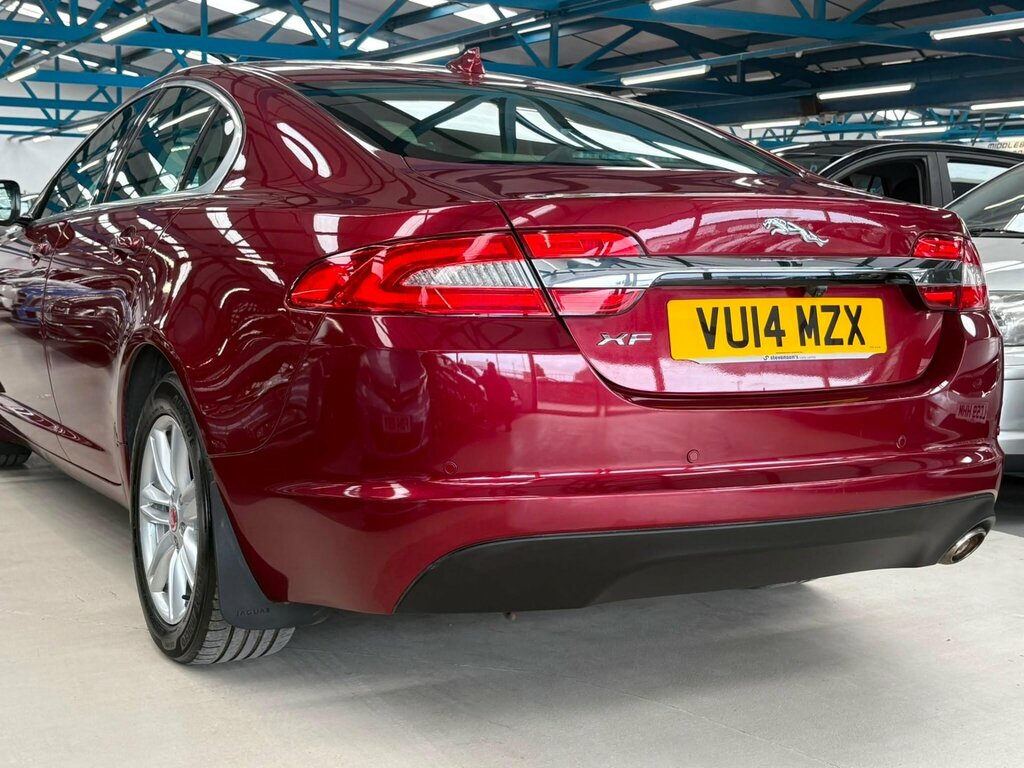 Jaguar XF Portfolio Black #20