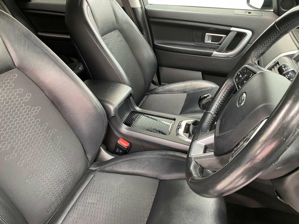 Land Rover Discovery Sport 2.0 Td4 Se Tech 4Wd Euro 6 Ss Black #5