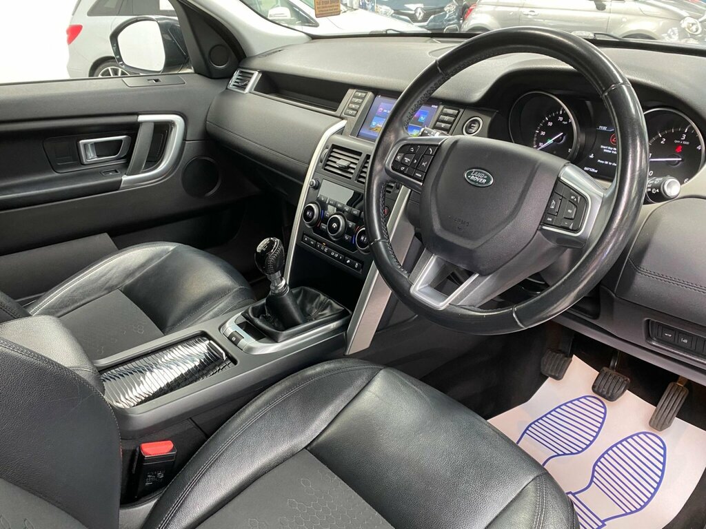Land Rover Discovery Sport 2.0 Td4 Se Tech 4Wd Euro 6 Ss Black #4