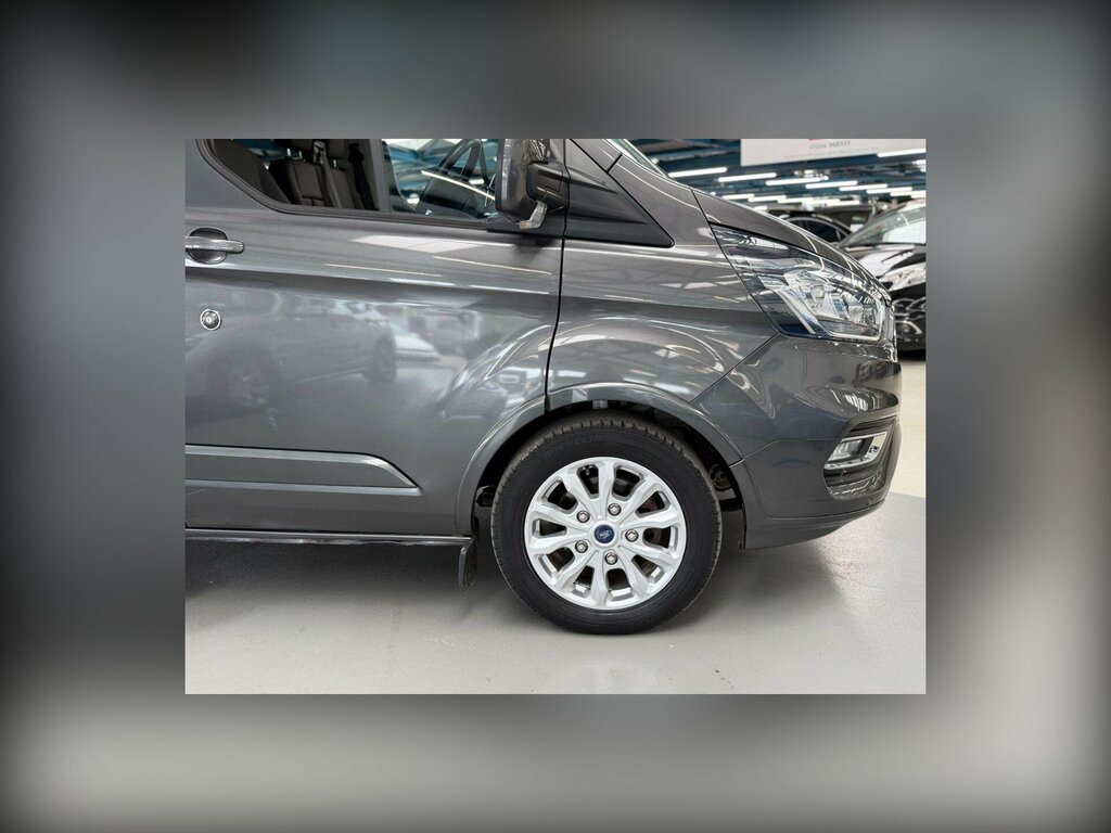 Ford Tourneo Custom 2.0 320 Ecoblue Titanium Minibus Double Cab Di Grey #4