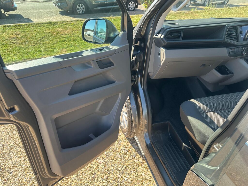 Volkswagen Transporter 2.0 Tdi 110 Highline Van T28  #6
