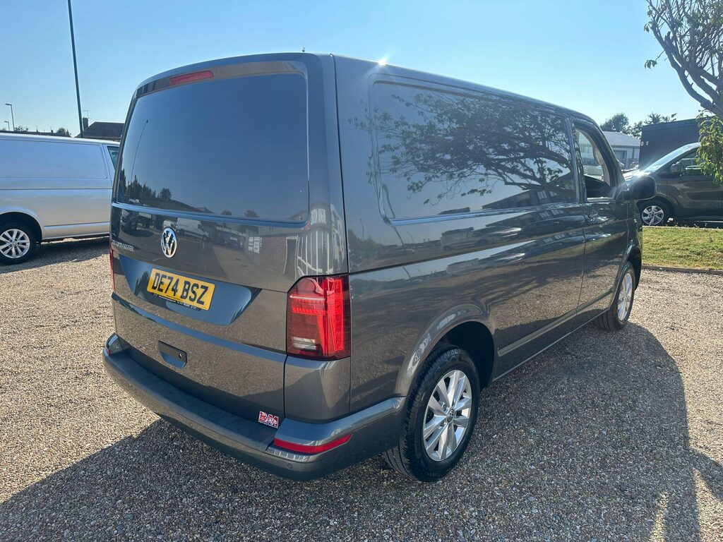 Volkswagen Transporter T30 Swb 150 Highline Kombi Dsg Sat Navheated Scr White #8
