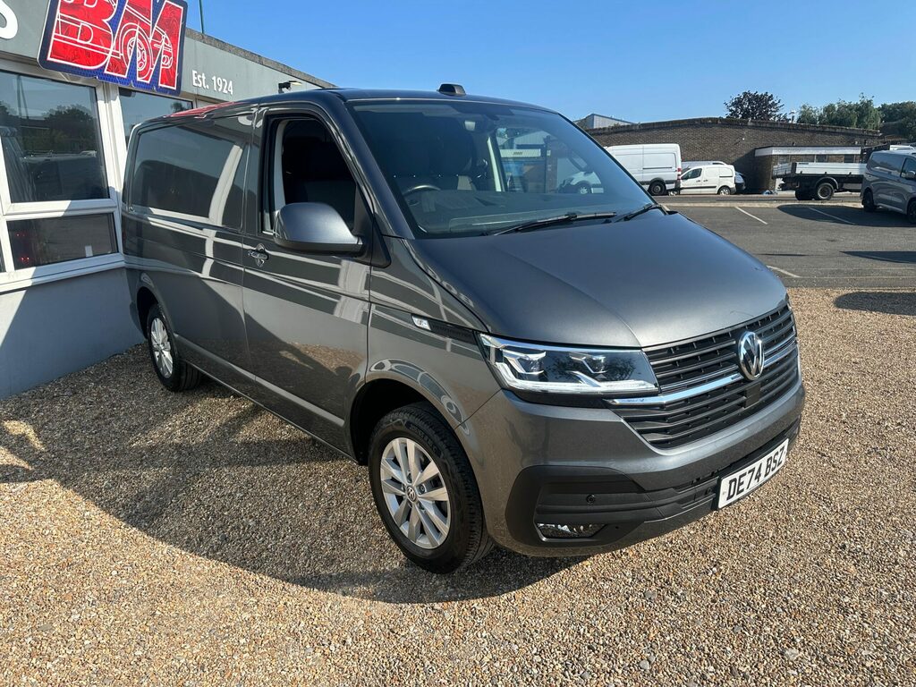 Volkswagen Transporter 2.0 Tdi 110 Highline Van T28  #5