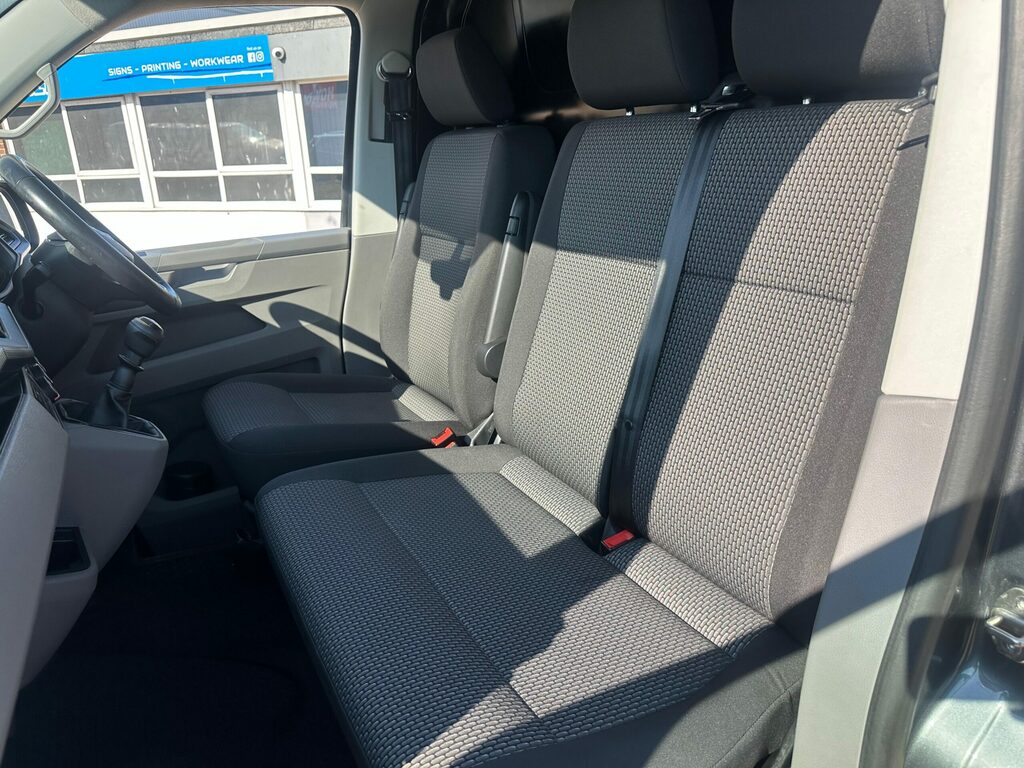 Volkswagen Transporter T30 Swb 150 Highline Kombi Dsg Sat Navheated Scr White #21