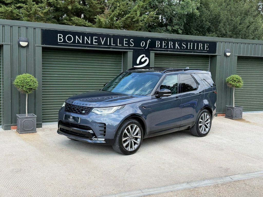 Land Rover Discovery Dynamic Hse Red #1