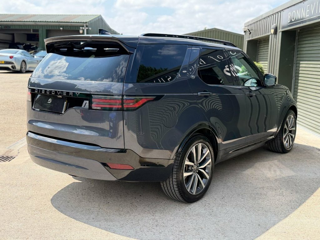 Land Rover Discovery Dynamic Hse Red #23