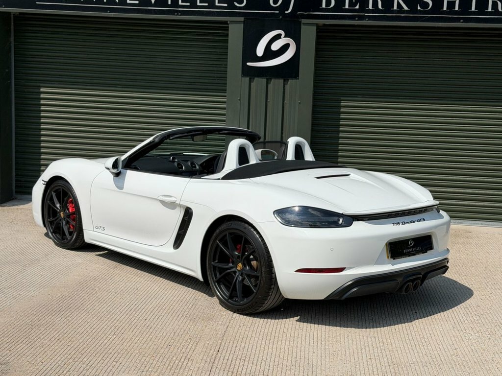 Porsche 718 Boxster 2.0 Pdk White #16