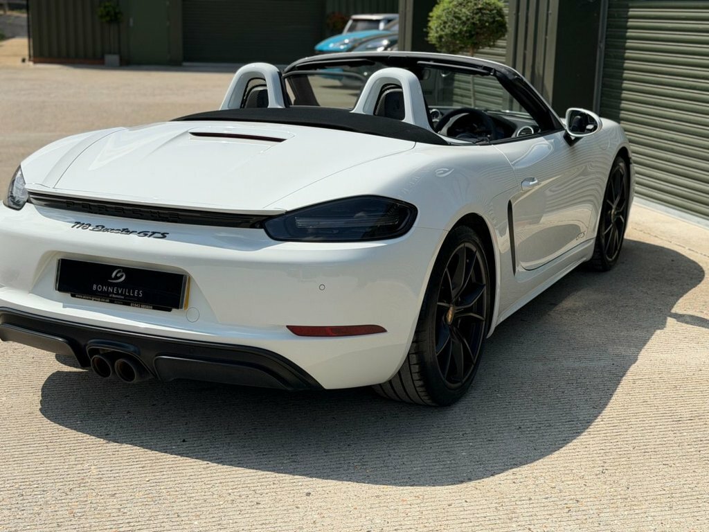 Porsche 718 Boxster 2.0 Pdk White #18