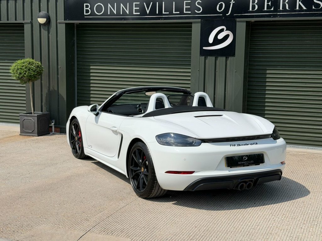 Porsche 718 Boxster 2.0 Pdk White #15