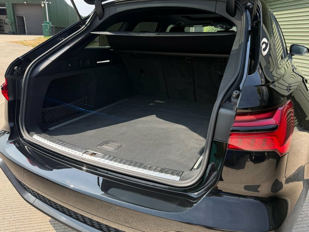 Audi RS6 Avant 4L Vorsprung Black #30