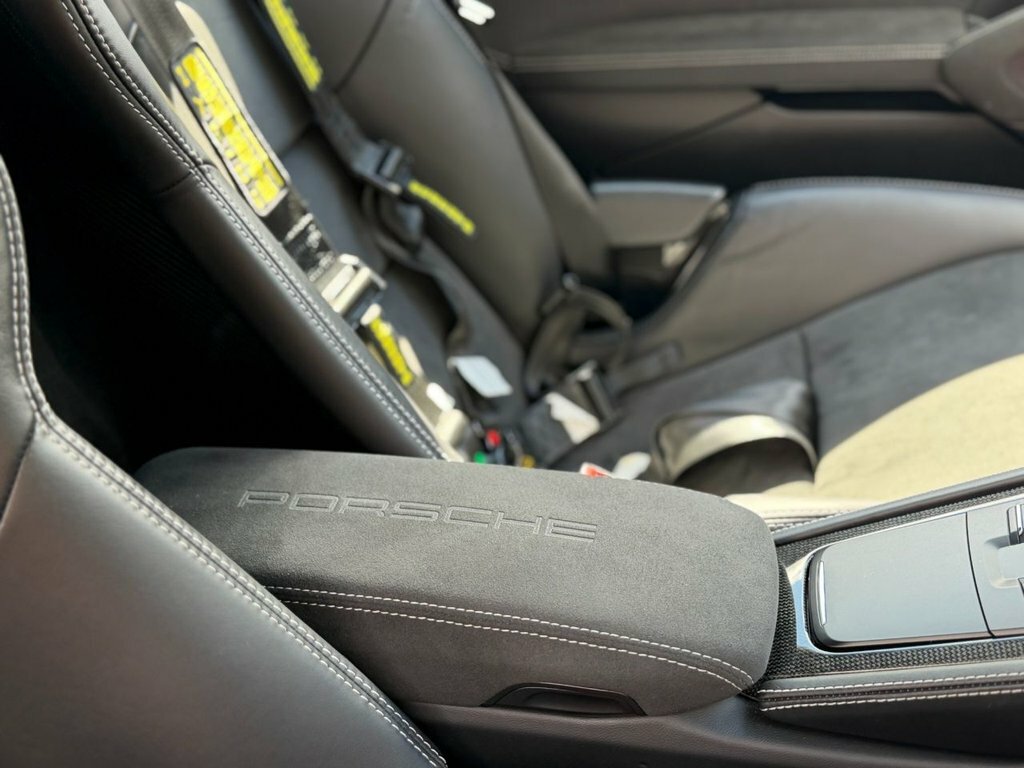 Porsche 718 Cayman 4.0 Gt4 Pdk Grey #43