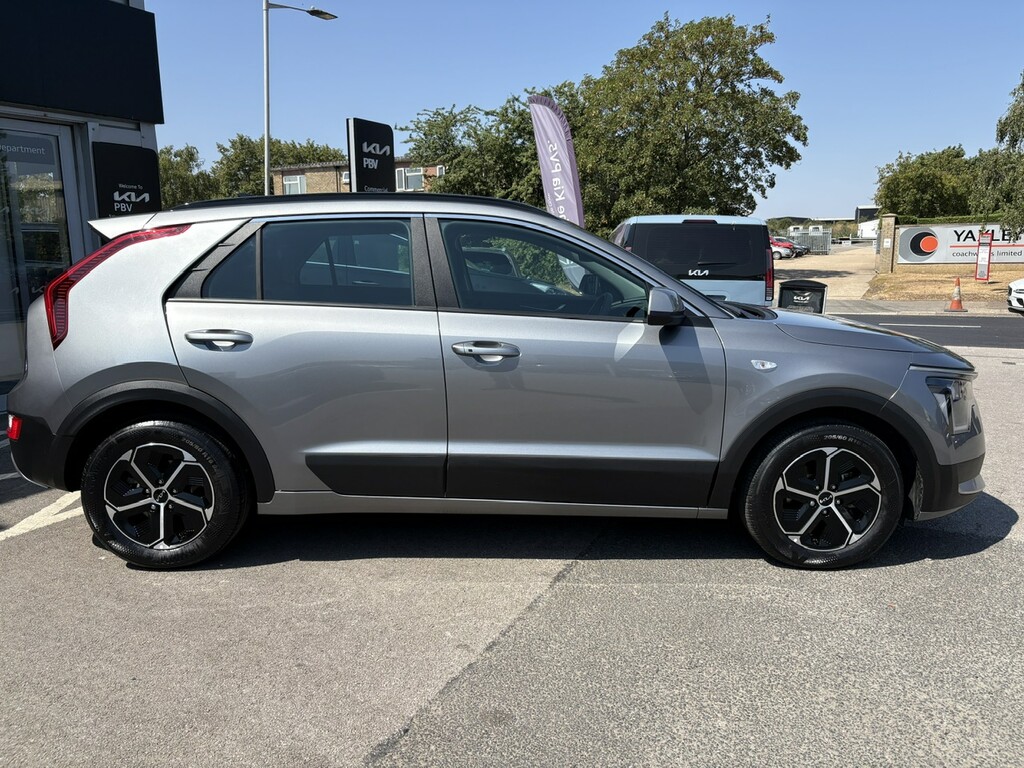 Kia Niro 1.6 Gdi Hev 2 CX72XDV Black #6