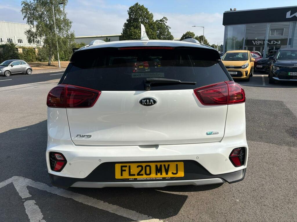 Kia Niro 1.6 Gdi 3 Phev FL20MVJ White #4