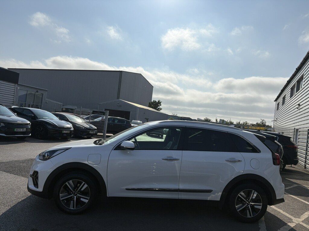 Kia Niro 1.6 Gdi 3 Phev FL20MVJ White #6