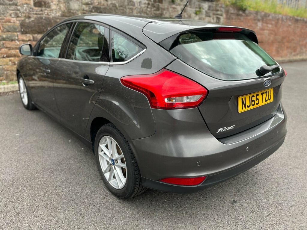 Ford Focus 1.5L Zetec Grey #5