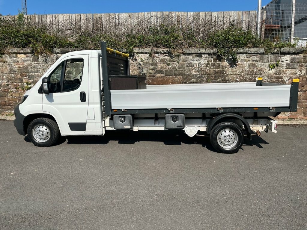 Peugeot Boxer Diesel White #4