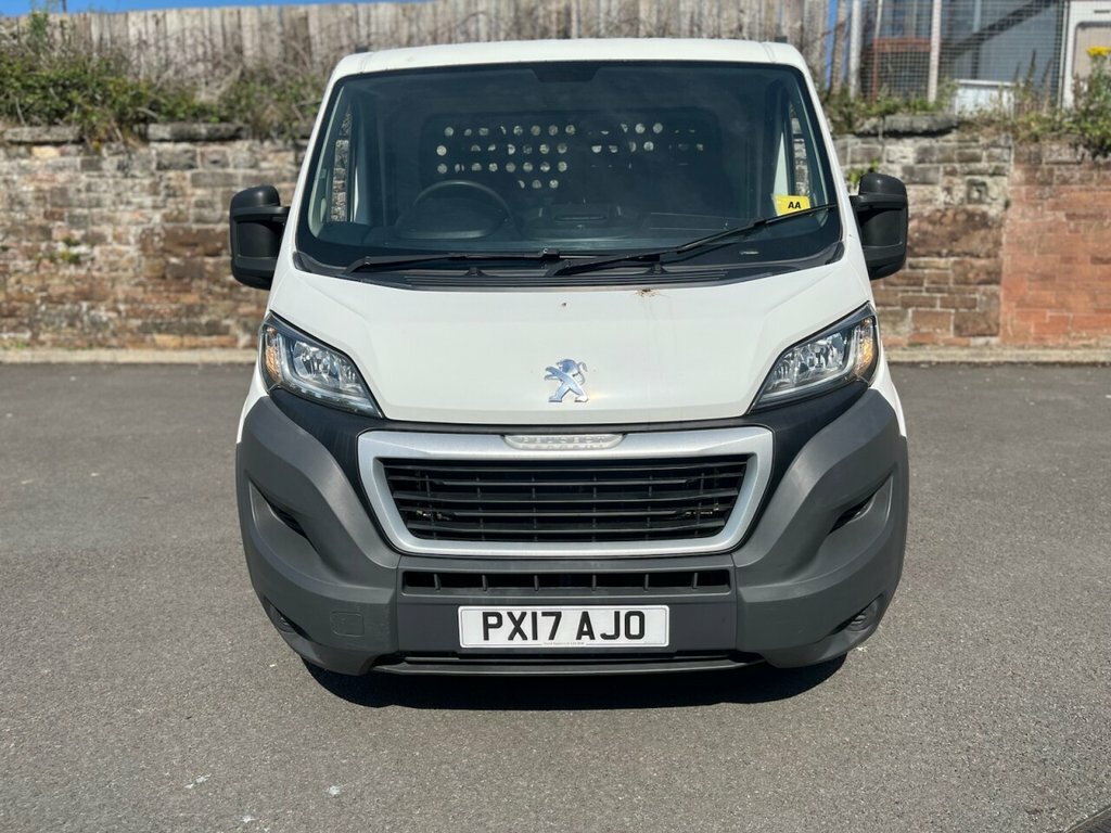 Peugeot Boxer Diesel White #2