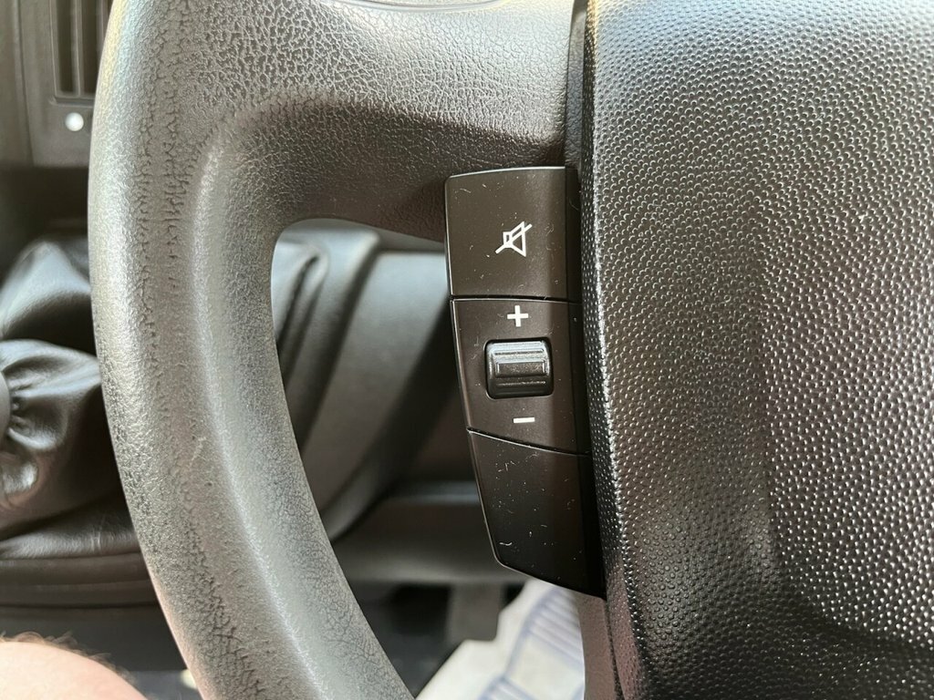 Peugeot Boxer Bluehdi 440 17 Seater Lite Euro 6 U7692 Ulez White #16