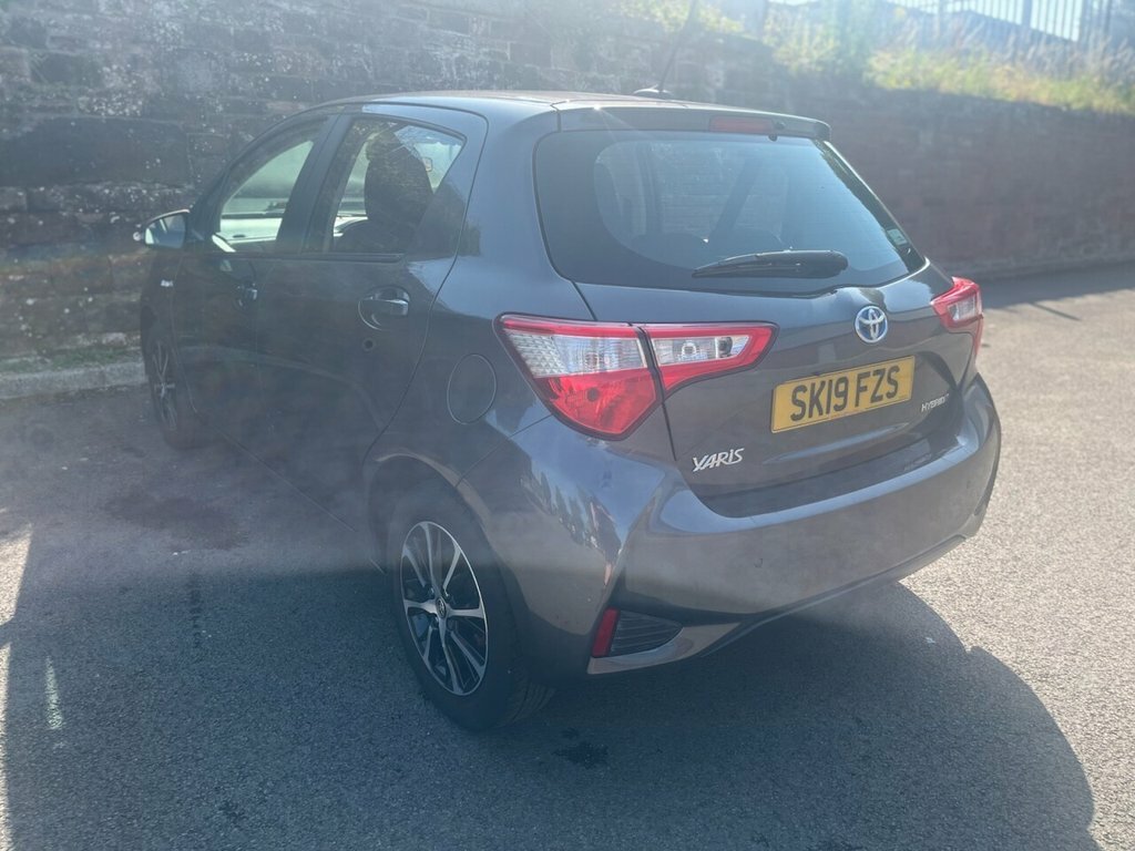 Toyota Yaris 1L Icon Tech SK19FZS Grey #5