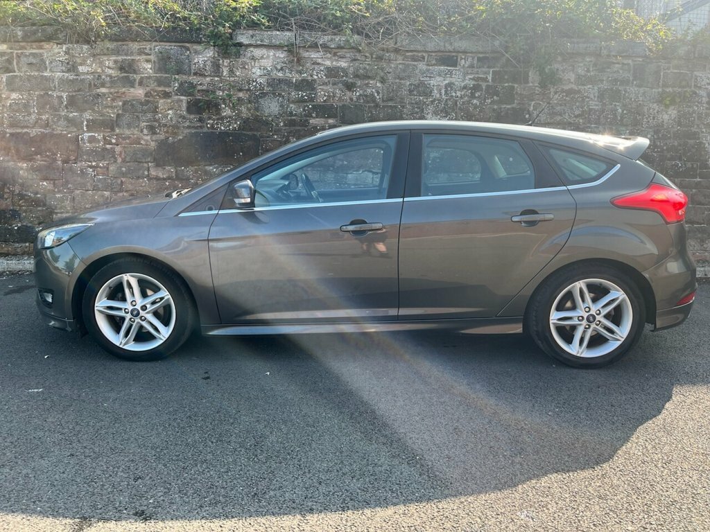 Ford Focus 1.5L Zetec S AP16DYJ Grey #4