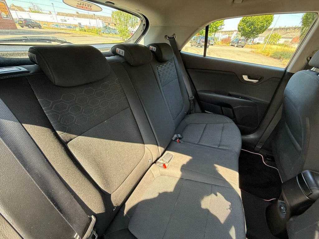 Kia RIO Rio Gt-line Isg White #13