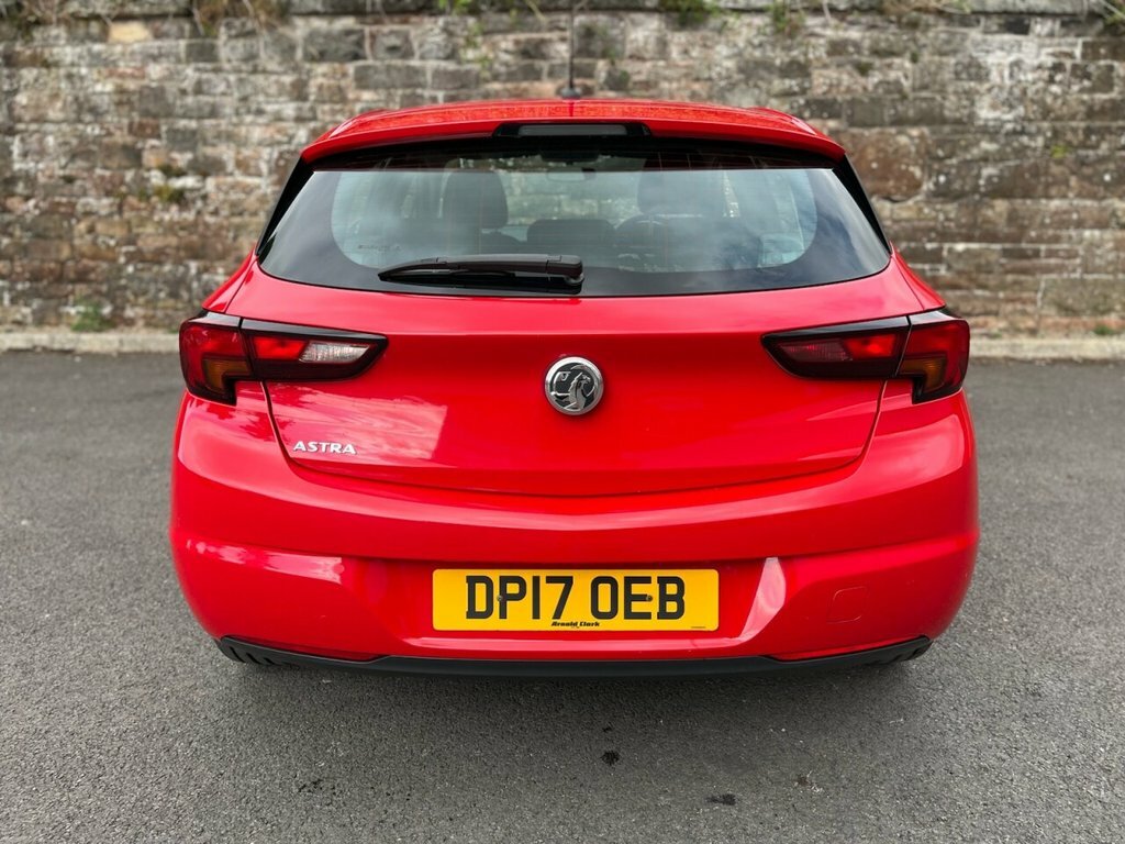 Vauxhall Astra 1.4L Design Red #6