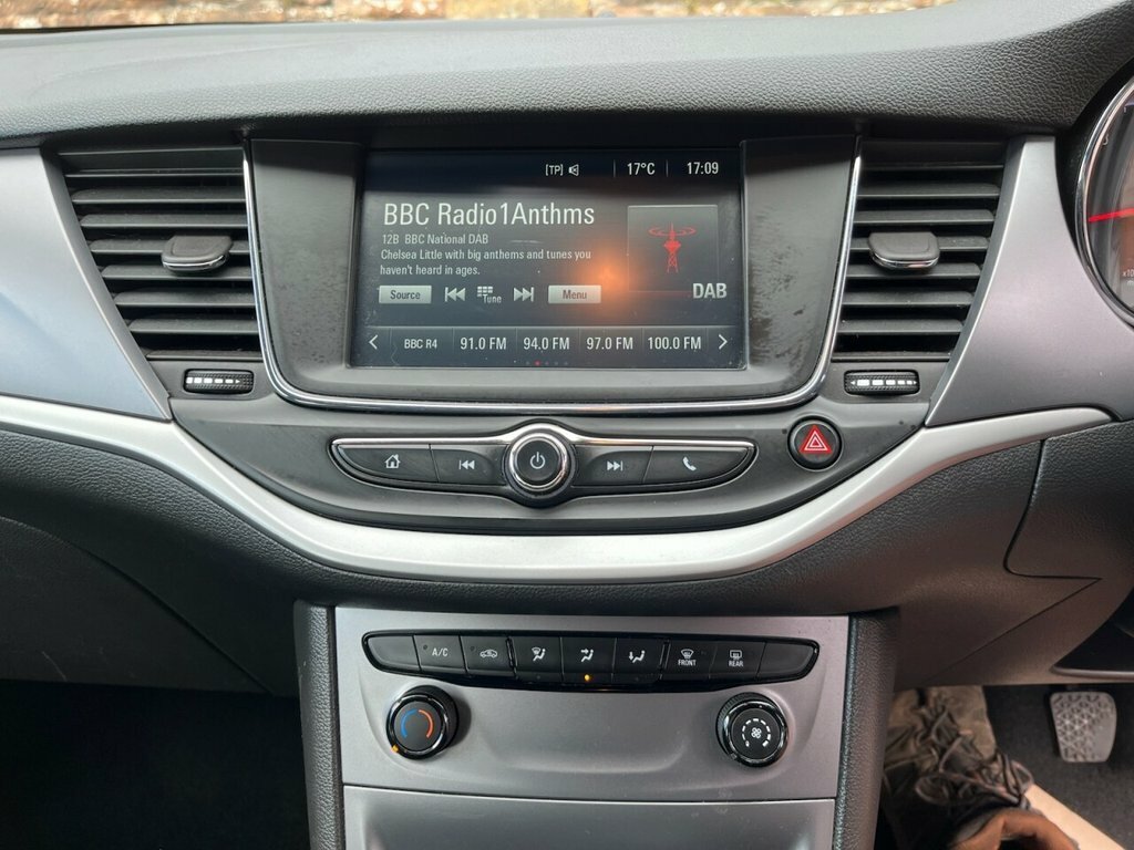 Vauxhall Astra 1.4T 16V 150 Elite Black #18