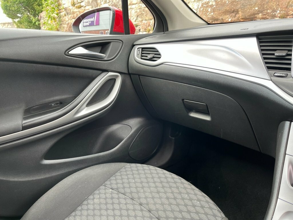 Vauxhall Astra 1.4T 16V 150 Elite Black #17