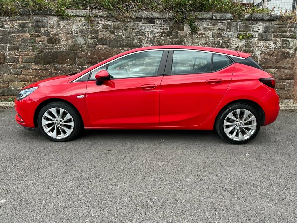 Vauxhall Astra 1.4L Design Red #4