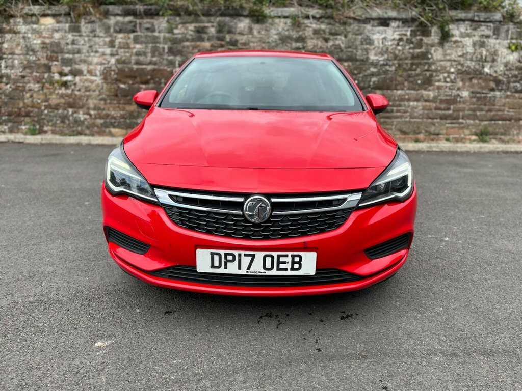 Vauxhall Astra 1.4L Design Red #2