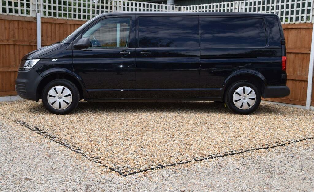 Volkswagen Transporter 2.0 Tdi T28 Startline Fwd Lwb Euro 6 Ss Black #4