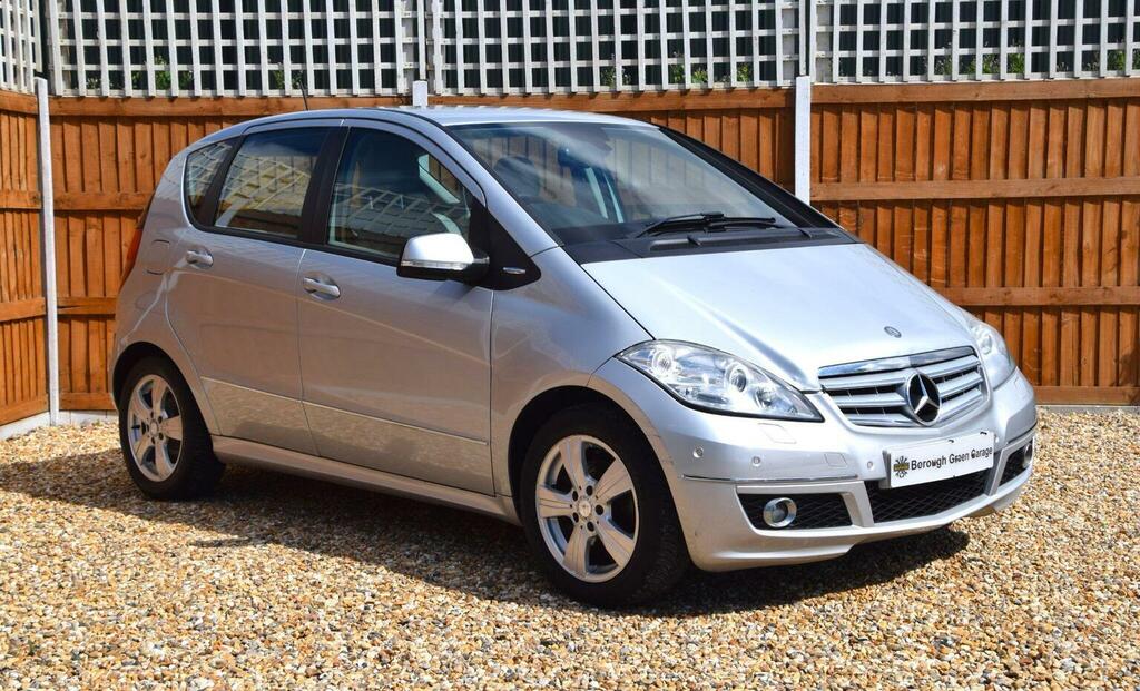 Mercedes-Benz A Class Hatchback 2.0 A180 Cdi Avantgarde Se 200909 Silver