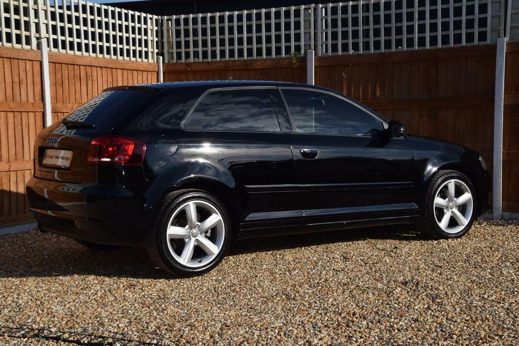 Audi A3 Sportback Tdi Ss 5-Door White #29