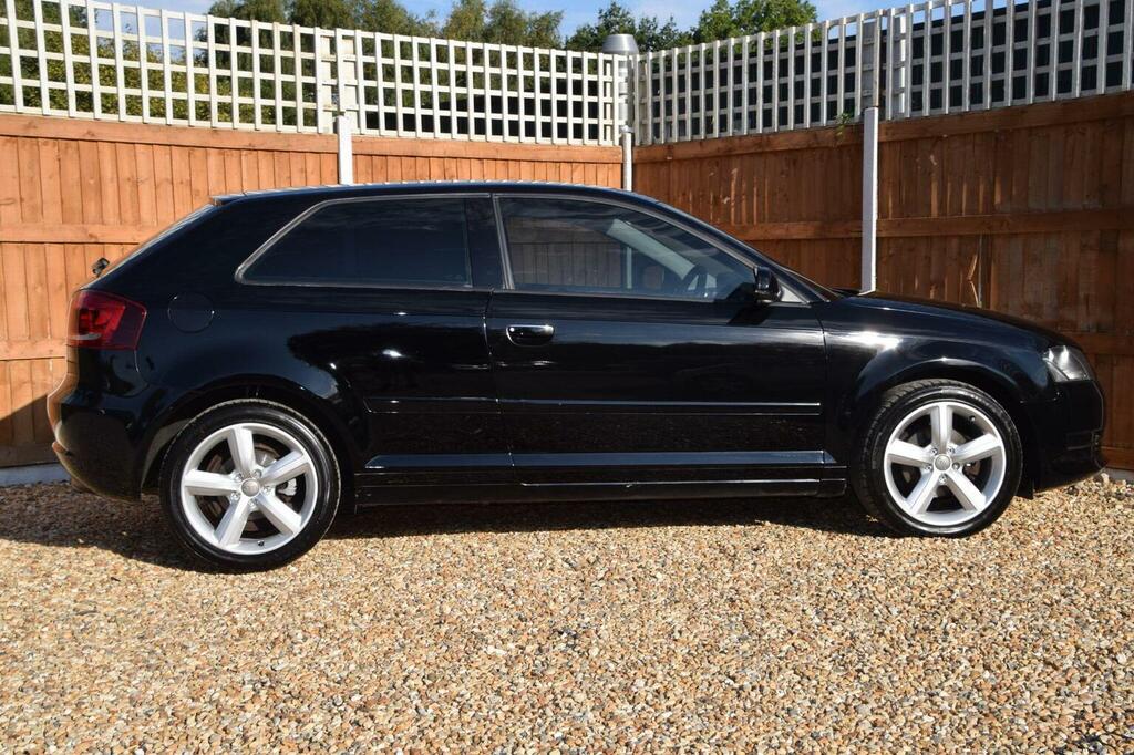 Audi A3 Sportback Tdi Ss 5-Door White #13